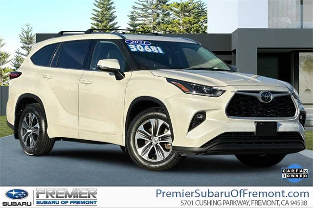 2021 Toyota Highlander XLE FWD photo