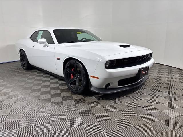 2018 Dodge Challenger SRT 392 RWD photo