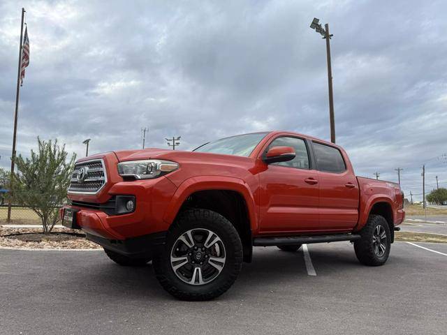 2017 Toyota Tacoma TRD Sport 4WD photo