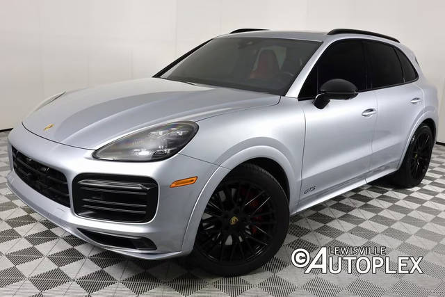 2021 Porsche Cayenne GTS AWD photo