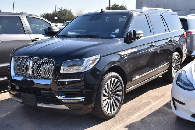 2021 Lincoln Navigator Reserve 4WD photo