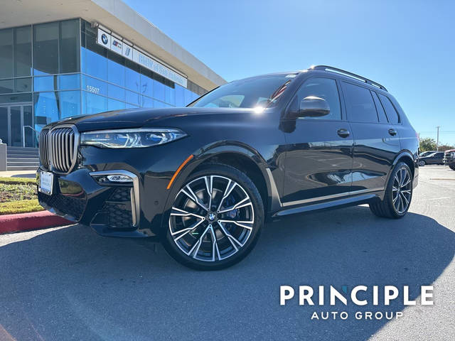 2021 BMW X7 M50i AWD photo