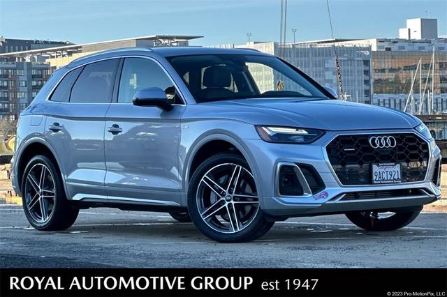 2021 Audi Q5 Premium Plus AWD photo