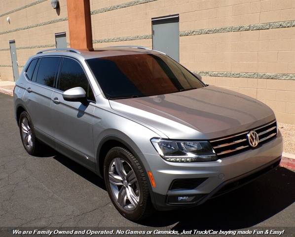 2021 Volkswagen Tiguan SEL FWD photo