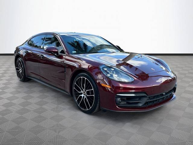 2021 Porsche Panamera 4 AWD photo