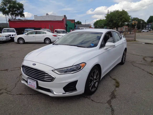 2020 Ford Fusion SEL FWD photo