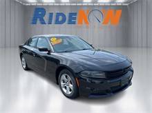 2019 Dodge Charger SXT RWD photo