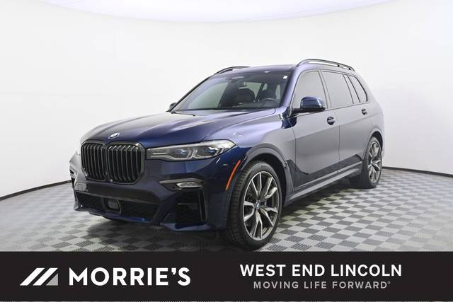 2021 BMW X7 M50i AWD photo