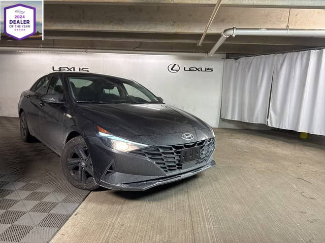 2021 Hyundai Elantra SEL FWD photo