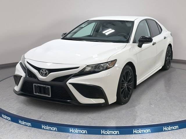 2021 Toyota Camry SE Nightshade FWD photo