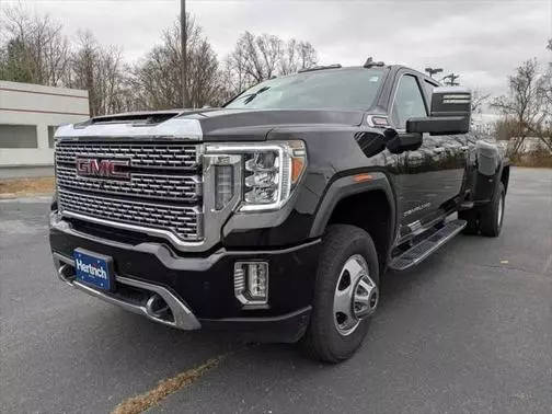 2021 GMC Sierra 3500HD Denali 4WD photo