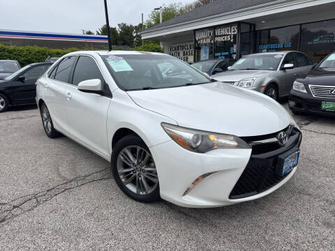 2015 Toyota Camry XLE FWD photo