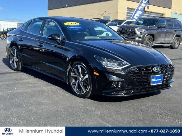 2021 Hyundai Sonata SEL Plus FWD photo