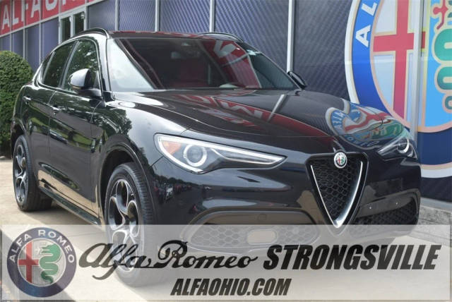 2021 Alfa Romeo Stelvio Ti Sport AWD photo