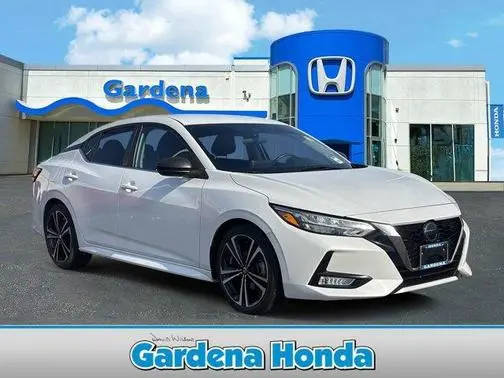 2021 Nissan Sentra SR FWD photo