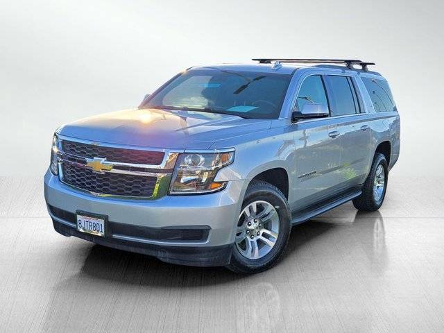 2019 Chevrolet Suburban LT 4WD photo