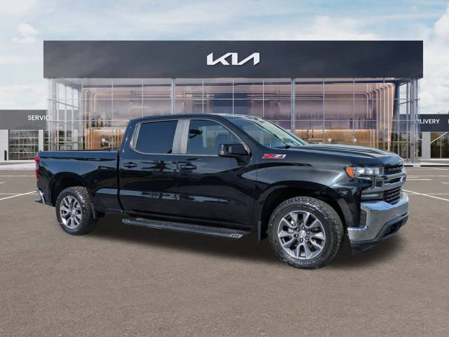 2021 Chevrolet Silverado 1500 LT 4WD photo
