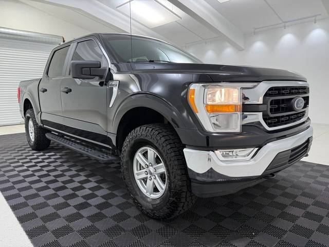 2021 Ford F-150 XLT 4WD photo
