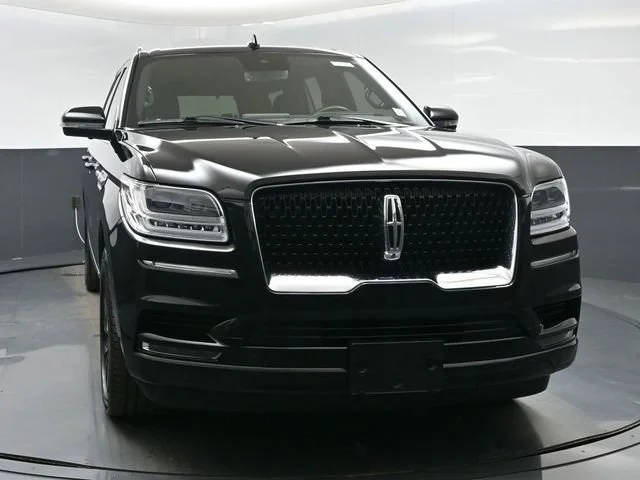 2021 Lincoln Navigator Reserve 4WD photo