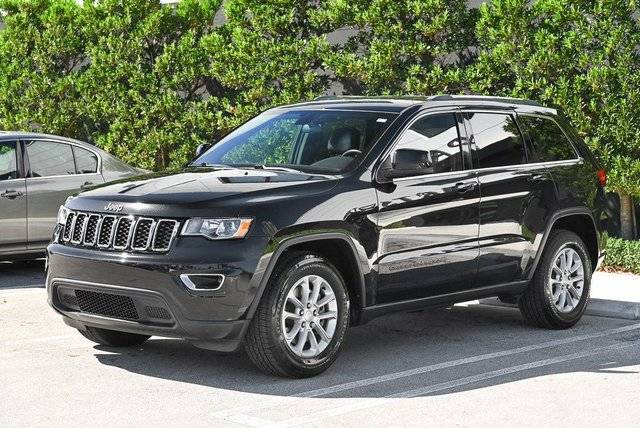 2021 Jeep Grand Cherokee Laredo X RWD photo