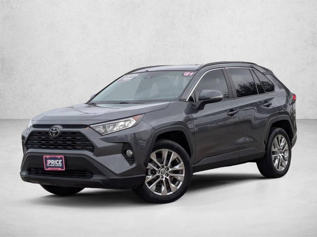 2021 Toyota RAV4 XLE Premium FWD photo