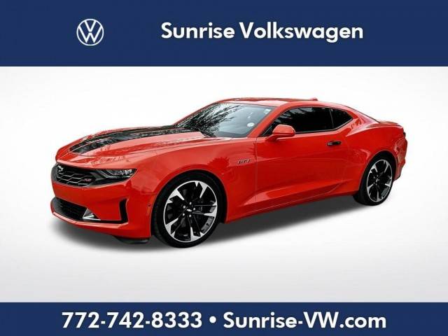 2021 Chevrolet Camaro LT1 RWD photo