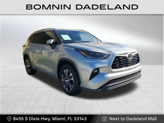2021 Toyota Highlander XLE FWD photo