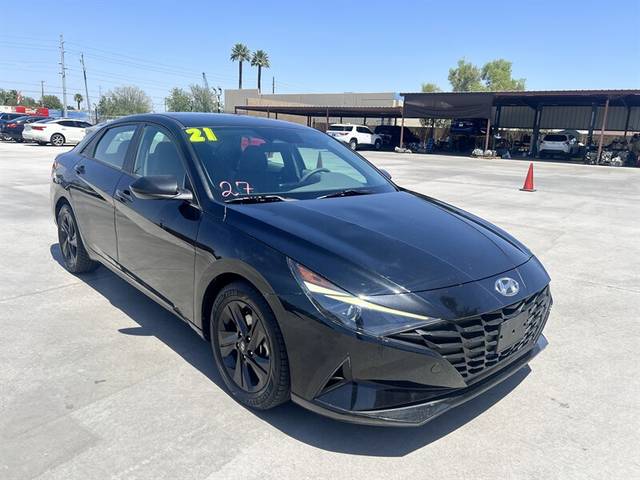 2021 Hyundai Elantra SEL FWD photo