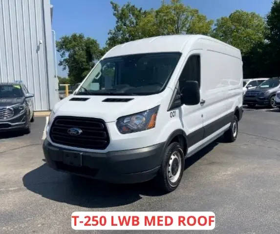 2019 Ford Transit Van  RWD photo