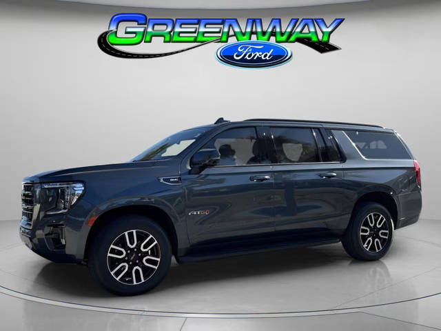 2021 GMC Yukon XL AT4 4WD photo