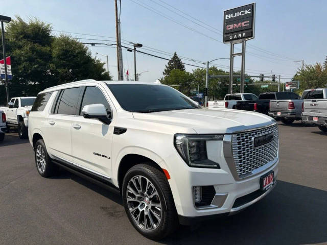 2021 GMC Yukon XL Denali 4WD photo