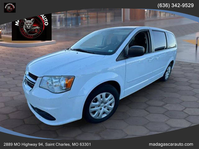 2017 Dodge Grand Caravan SE FWD photo