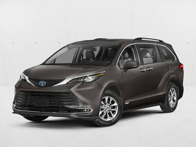 2021 Toyota Sienna XLE FWD photo