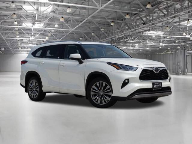 2021 Toyota Highlander Platinum AWD photo