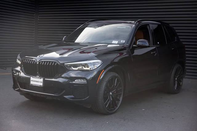 2021 BMW X5 M50i AWD photo