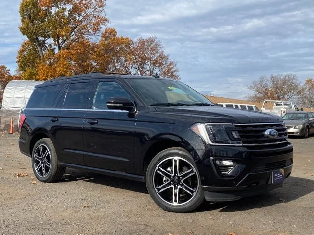 2021 Ford Expedition Limited 4WD photo