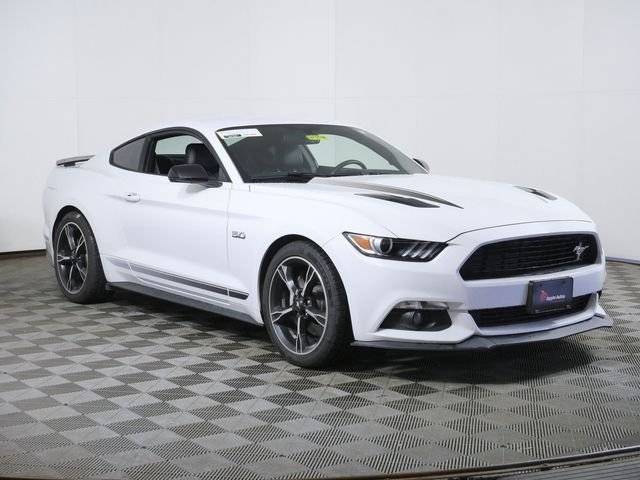 2016 Ford Mustang GT Premium RWD photo