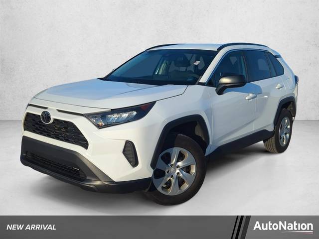 2021 Toyota RAV4 LE AWD photo