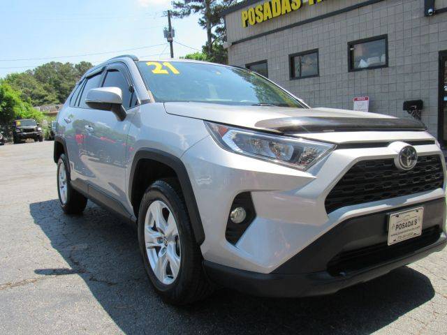 2021 Toyota RAV4 XLE FWD photo