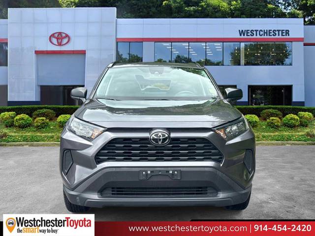 2021 Toyota RAV4 LE AWD photo