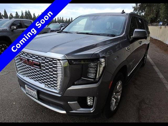 2021 GMC Yukon XL Denali 4WD photo