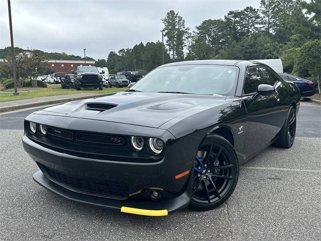 2021 Dodge Challenger R/T Scat Pack RWD photo