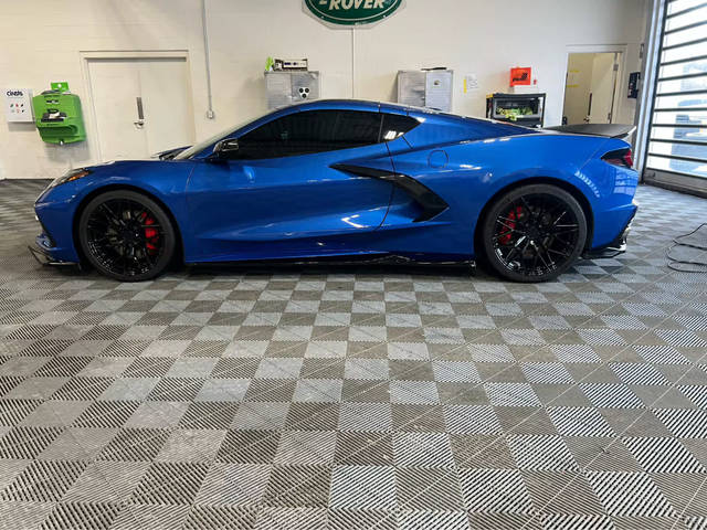 2021 Chevrolet Corvette 2LT RWD photo