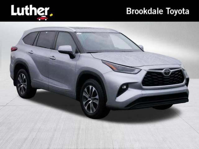 2021 Toyota Highlander XLE AWD photo