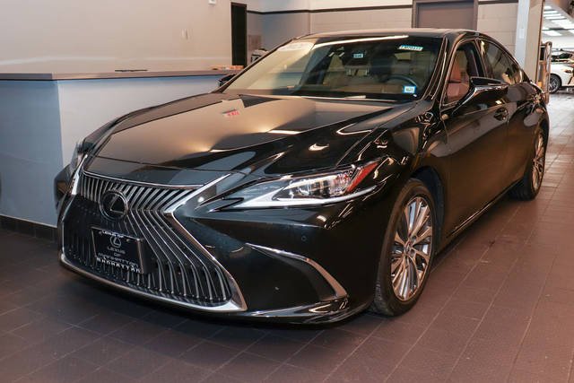 2021 Lexus ES ES 350 FWD photo