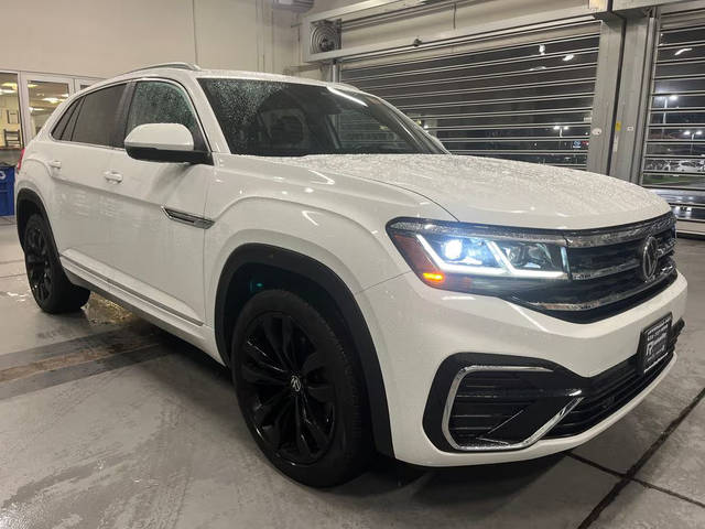 2021 Volkswagen Atlas Cross Sport 3.6L V6 SEL R-Line AWD photo