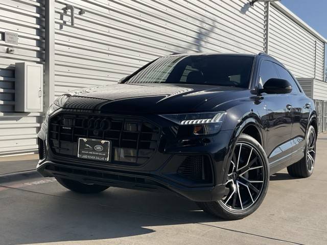 2021 Audi Q8 Prestige AWD photo