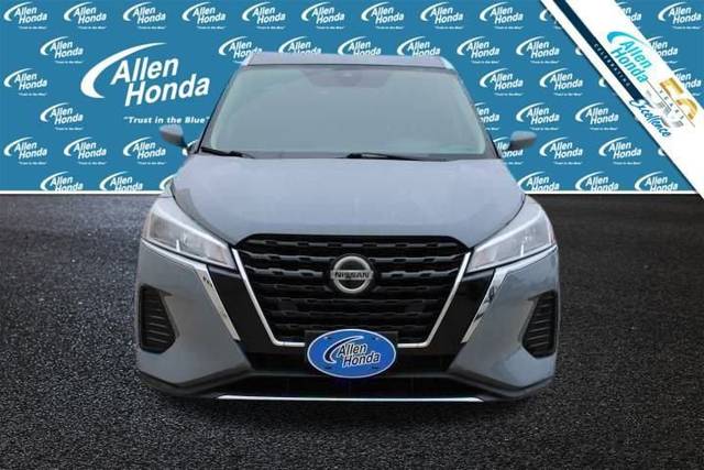 2021 Nissan Kicks SV FWD photo