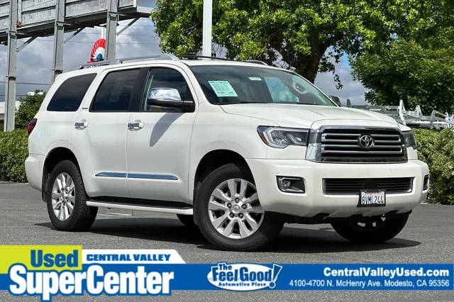 2021 Toyota Sequoia Platinum 4WD photo