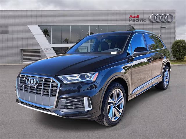 2021 Audi Q7 Premium AWD photo